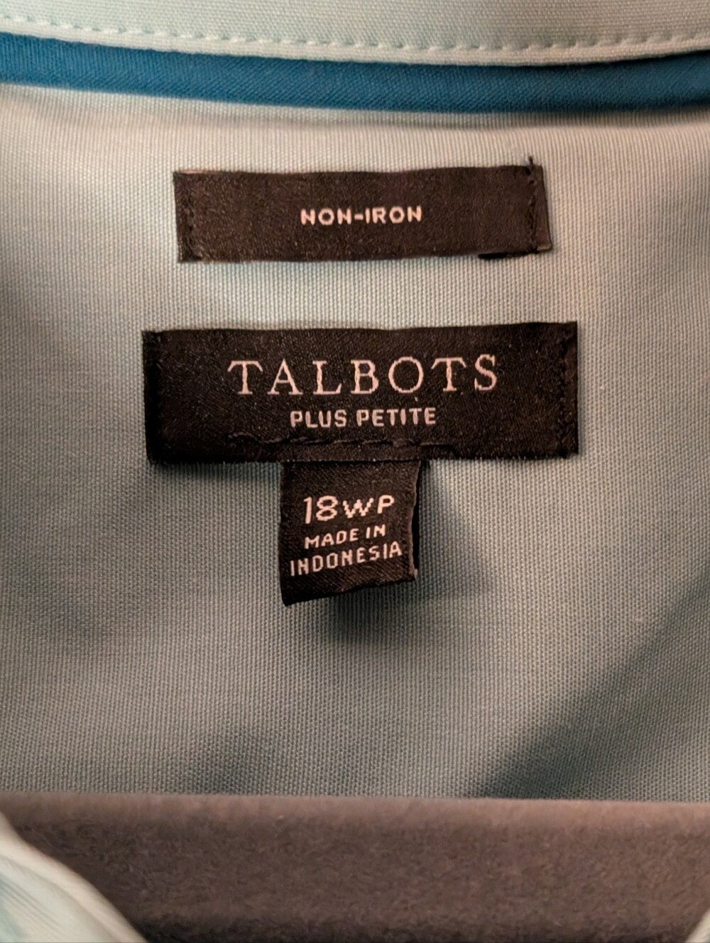 Talbots non-iron perfect shirt bundle (4) size 18WP tailored structured classic - Picture 7 of 9
